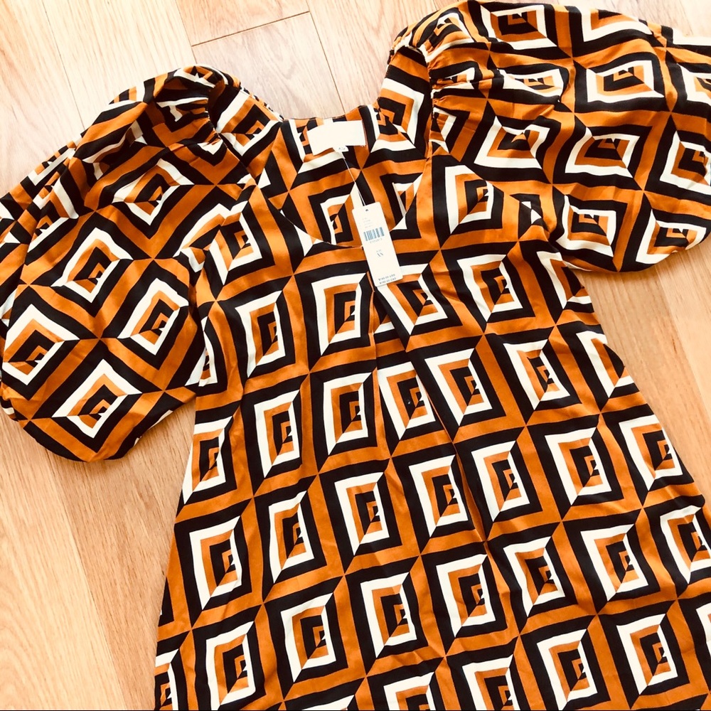 NWT Anthropologie Geometric Satin Tunic - L - Picture 3 of 8